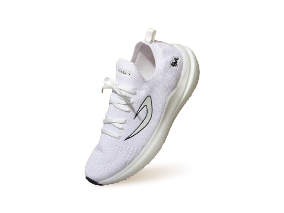Whoosh Lite Sneakers : White