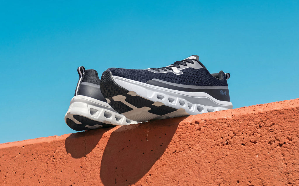 Hexa Glide Sneakers for Men : Black